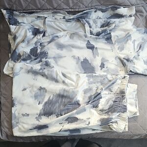 SHEIN Gray and White Tie-Dye Pajama Set
